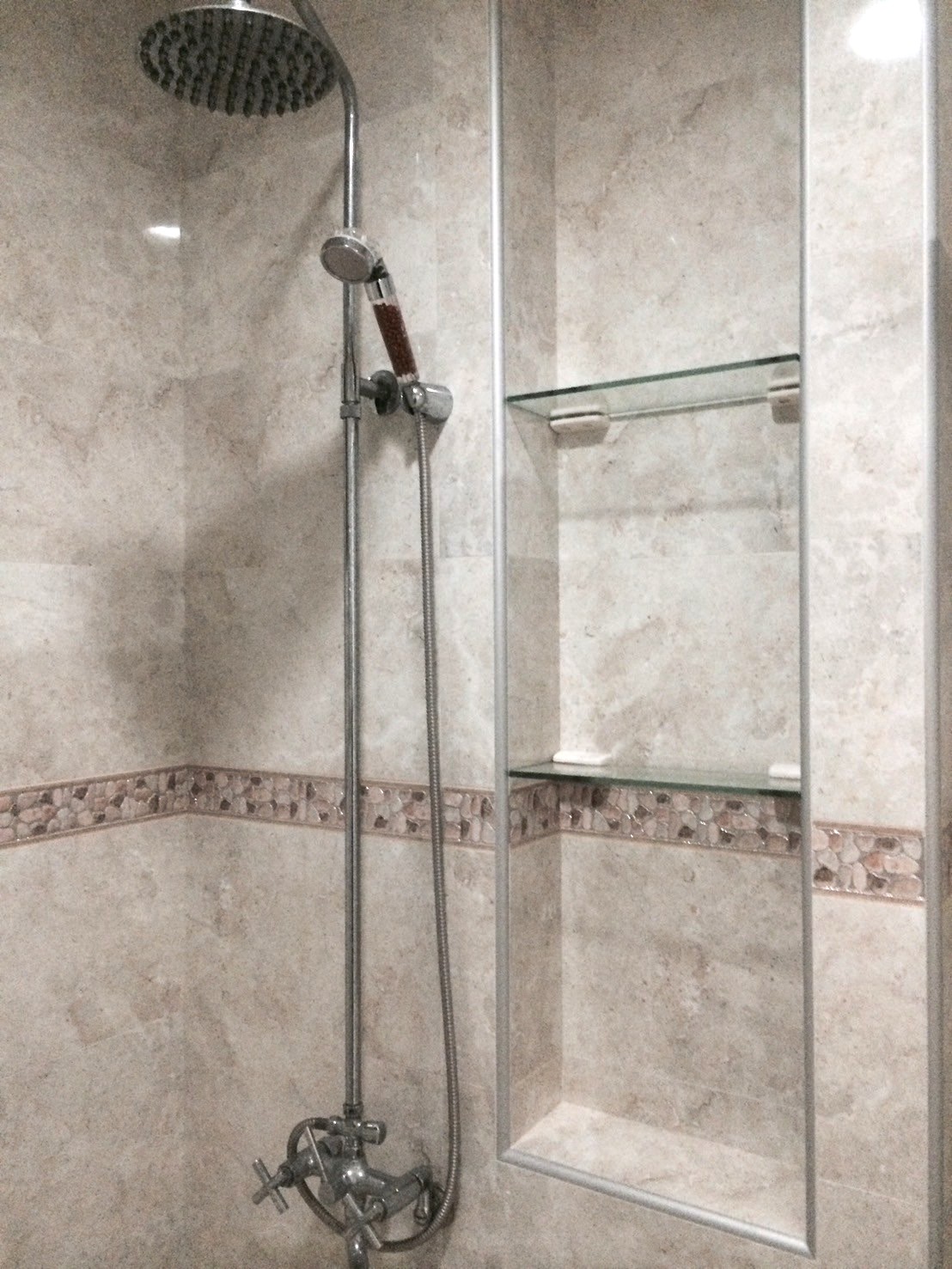 屏東-浴室與泥作翻修成品-加冠開發工程