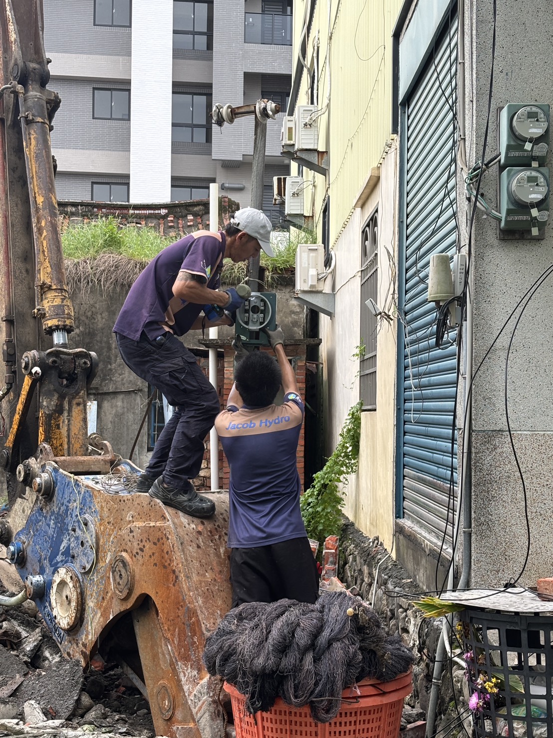 拆除進行中屏東.高雄-加冠開發工程